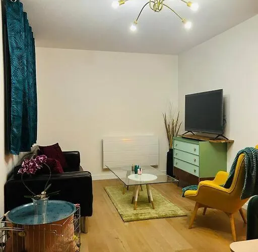 L'univers Au Blanc. * Strasburg