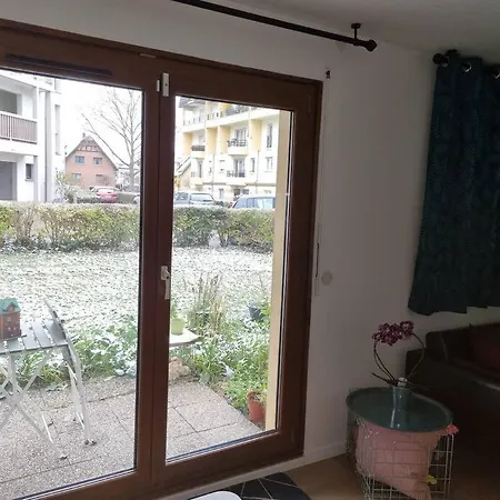 アパート L'univers Au Blanc.